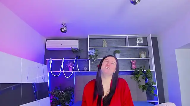 Snapshot of StephieRousee chatting on April 2026 05:33:02 AM StephieRousee online show from April 2026 05:33:02 AM