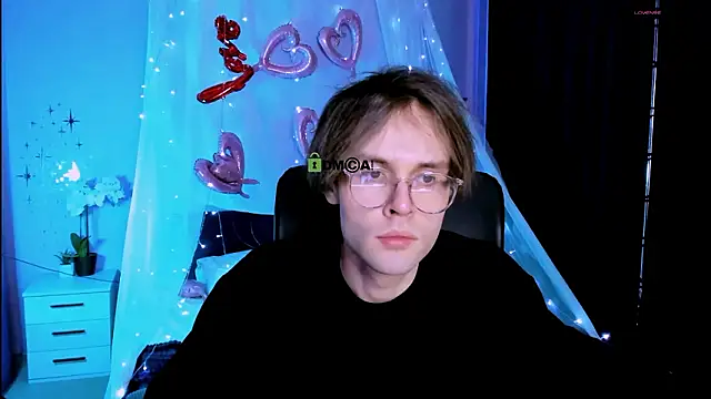 mister alex  online show from March 2026 07:41:01 PM