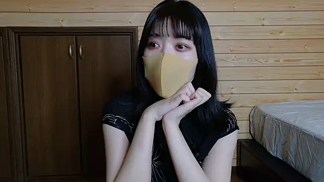 minami room online show from June 2026 12:38:02 PM