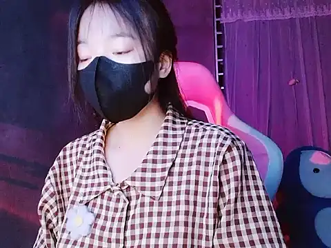 -Tamy- online show from March 2026 01:15:01 PM