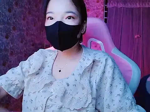 -Tamy- online show from April 2026 03:46:02 PM