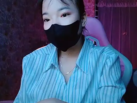 -Tamy- online show from April 2026 01:57:02 PM