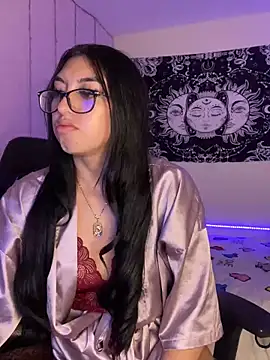 Natsrose online show from February 2026 03:41:02 PM