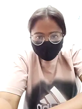 Cute--Aditi online show from February 2026 03:30:02 PM