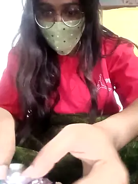 Cute--Aditi online show from February 2026 04:41:01 PM