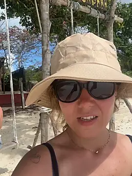 HOTLibertine online show from February 2026 03:23:01 AM