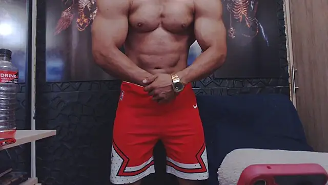 viktor herrera online show from May 2026 06:35:01 PM