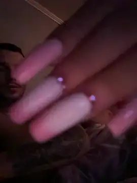 Evelin199 online show from February 2026 01:00:02 AM