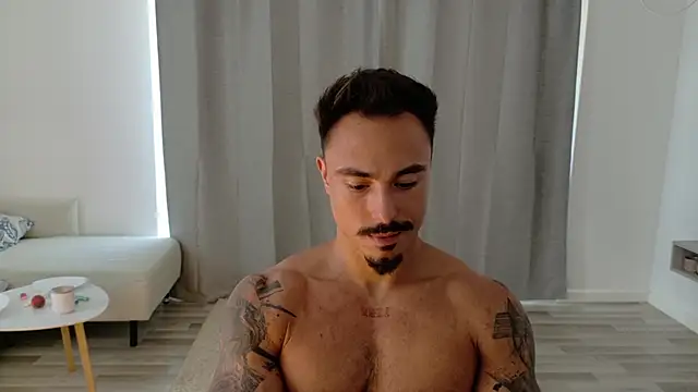 Snapshot of Master_Lukas chatting on June 2026 11:47:02 AM Master Lukas online show from June 2026 11:47:02 AM