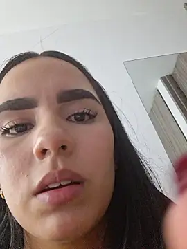 ZaraClarck online show from January 2026 11:42:02 PM