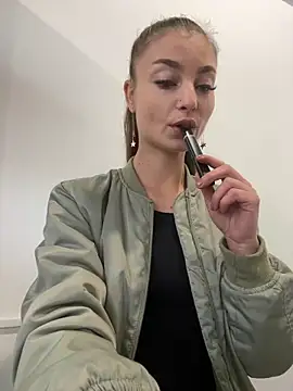 Rebeka2589 online show from April 2026 06:42:02 AM