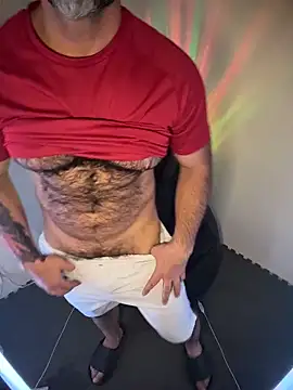 Snapshot of wolfbucker chatting on March 2026 05:47:02 AM wolfbucker online show from March 2026 05:47:02 AM