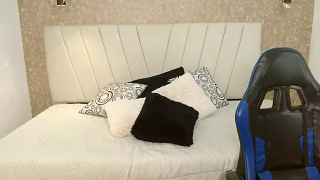 POCAHONTAS--- online show from February 2026 05:38:01 PM