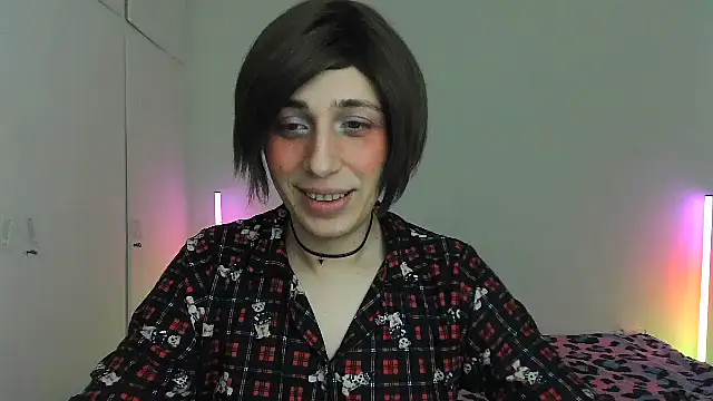 HoneyValentine online show from February 2026 08:09:01 PM