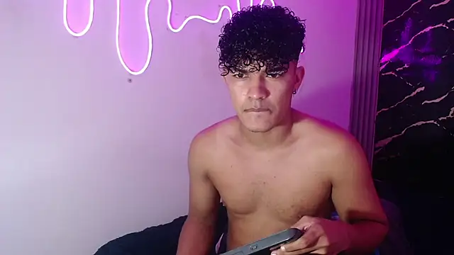 jamescurly00 online show from February 2026 05:26:01 AM