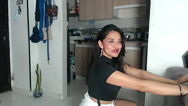 Snapshot of samanta_xi chatting on March 2026 07:16:01 AM samanta xi online show from March 2026 07:16:01 AM