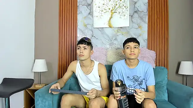 AVENGER BOYS2026 online show from April 2026 07:31:01 PM