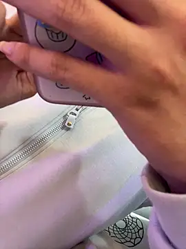 Iamcami  online show from March 2026 07:10:02 PM