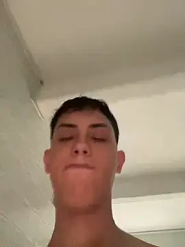 Iamcami  online show from March 2026 07:06:02 PM