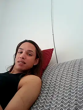 ofjuliaa online show from February 2026 03:49:02 PM