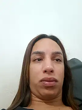 Snapshot of ofjuliaa chatting on February 2026 02:24:02 PM ofjuliaa online show from February 2026 02:24:02 PM