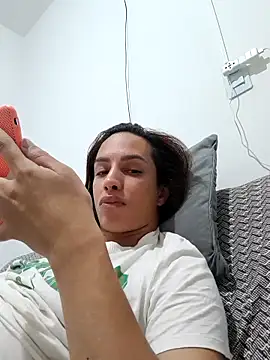 Snapshot of ofjuliaa chatting on February 2026 08:06:01 PM ofjuliaa online show from February 2026 08:06:01 PM