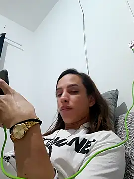 Snapshot of ofjuliaa chatting on March 2026 04:01:01 AM ofjuliaa online show from March 2026 04:01:01 AM