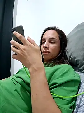 ofjuliaa online show from May 2026 12:26:02 AM
