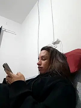 ofjuliaa online show from June 2026 09:14:02 PM