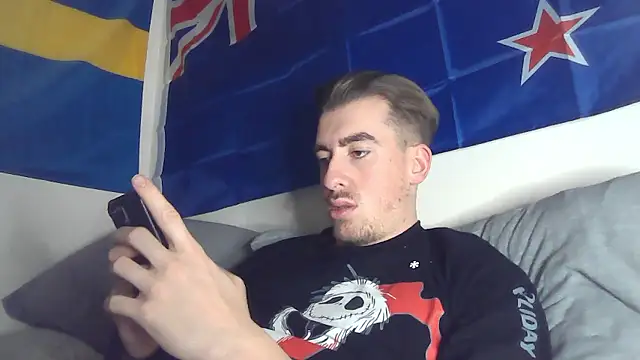 Snapshot of essexboy_2002 chatting on January 2026 11:53:02 PM essexboy 2002 online show from January 2026 11:53:02 PM