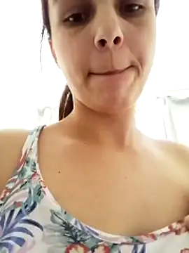 Jenevaonlovexq online show from February 2026 11:04:02 AM