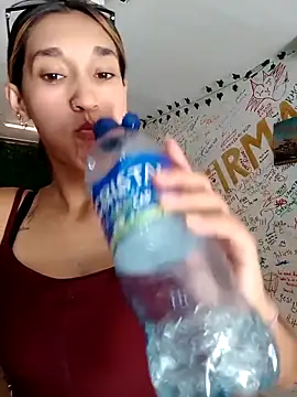 Snapshot of EcoDePiel chatting on March 2026 09:10:01 PM EcoDePiel online show from March 2026 09:10:01 PM