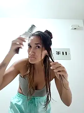 Snapshot of EcoDePiel chatting on March 2026 03:07:02 PM EcoDePiel online show from March 2026 03:07:02 PM