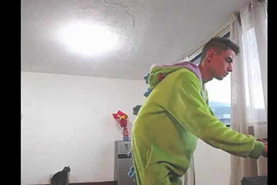 thomson maxxi online show from February 2026 08:27:01 PM