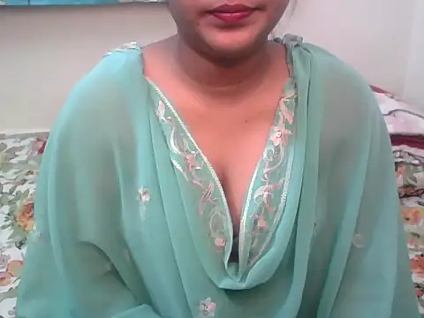 Snapshot of Sima_Roy95 chatting on February 2026 04:36:02 PM Sima Roy95 online show from February 2026 04:36:02 PM