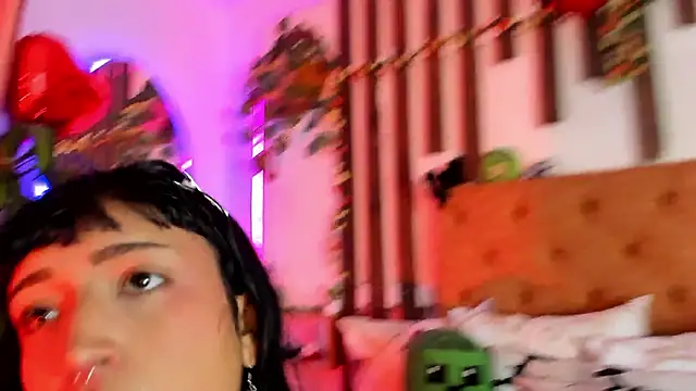 Snapshot of MeowMota_ chatting on February 2026 06:06:02 PM MeowMota online show from February 2026 06:06:02 PM