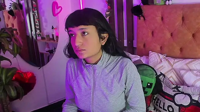 Snapshot of MeowMota_ chatting on February 2026 06:08:01 PM MeowMota online show from February 2026 06:08:01 PM