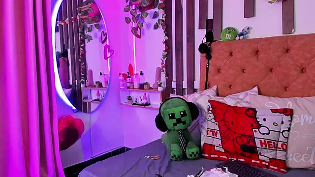 Snapshot of MeowMota_ chatting on March 2026 06:11:01 PM MeowMota online show from March 2026 06:11:01 PM