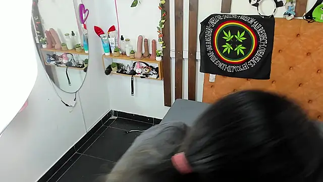 MeowMota  online show from June 2026 06:28:01 PM