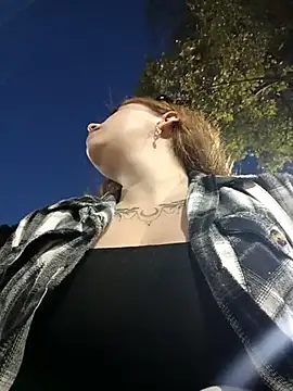 ISABELLA-01  online show from March 2026 11:31:01 PM