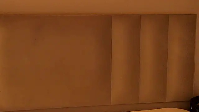 Snapshot of KatieRouge__ chatting on March 2026 02:04:02 AM KatieRouge online show from March 2026 02:04:02 AM