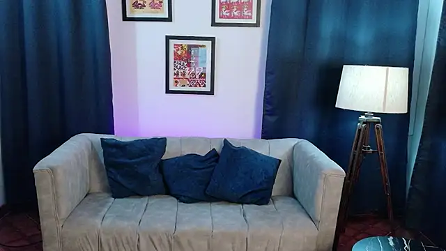 SofiaMante  online show from May 2026 10:53:01 AM