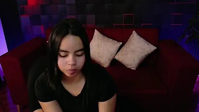 Snapshot of SofiaMante_ chatting on June 2026 01:30:02 AM SofiaMante online show from June 2026 01:30:02 AM