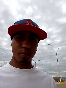 Snapshot of Axelymars chatting on January 2026 06:43:02 PM Axelymars online show from January 2026 06:43:02 PM