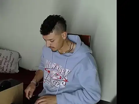  jesussuarez online show from February 2026 12:20:02 PM