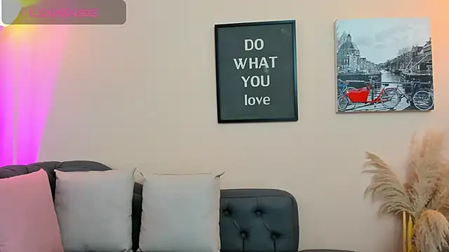 ArianaVyx online show from February 2026 07:39:01 PM