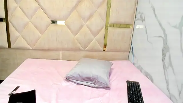 luisa girlssex online show from January 2026 07:11:01 PM