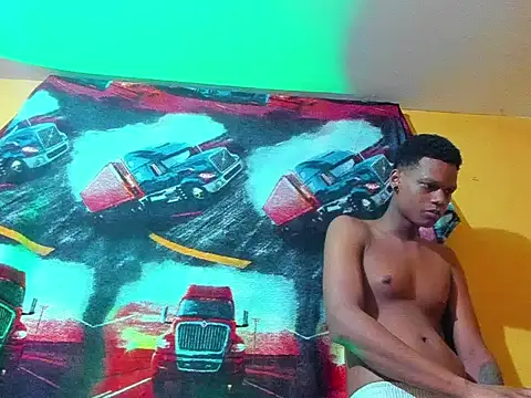 aunstin mohamme online show from February 2026 04:38:01 AM