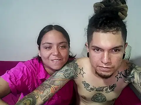 Snapshot of steffandjoshh420 chatting on March 2026 01:31:02 AM steffandjoshh420 online show from March 2026 01:31:02 AM