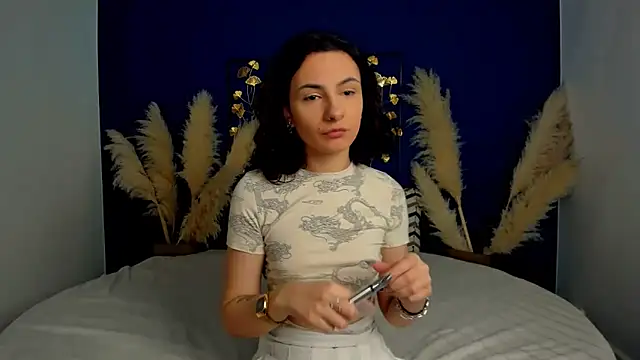 Snapshot of RIANA_SI chatting on March 2026 03:59:01 PM RIANA SI online show from March 2026 03:59:01 PM